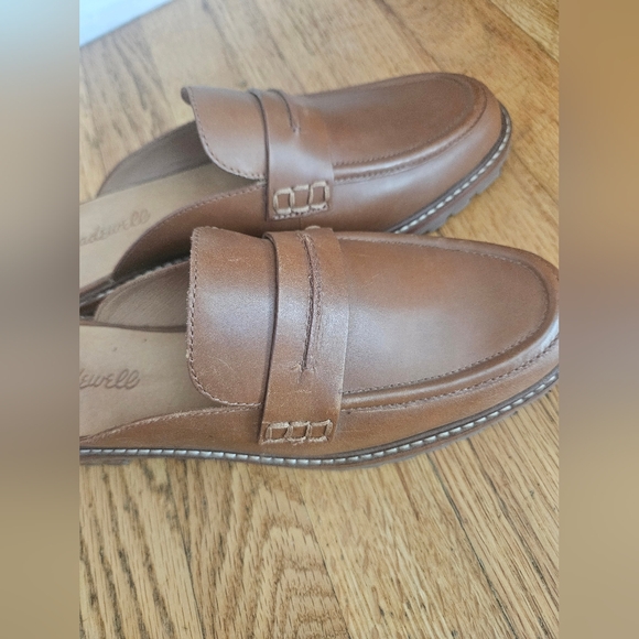 Men's Tan Loafers - Picture 5 of 10
